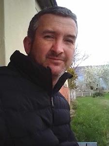 Koko 40 éves férfi, Veszprém megye